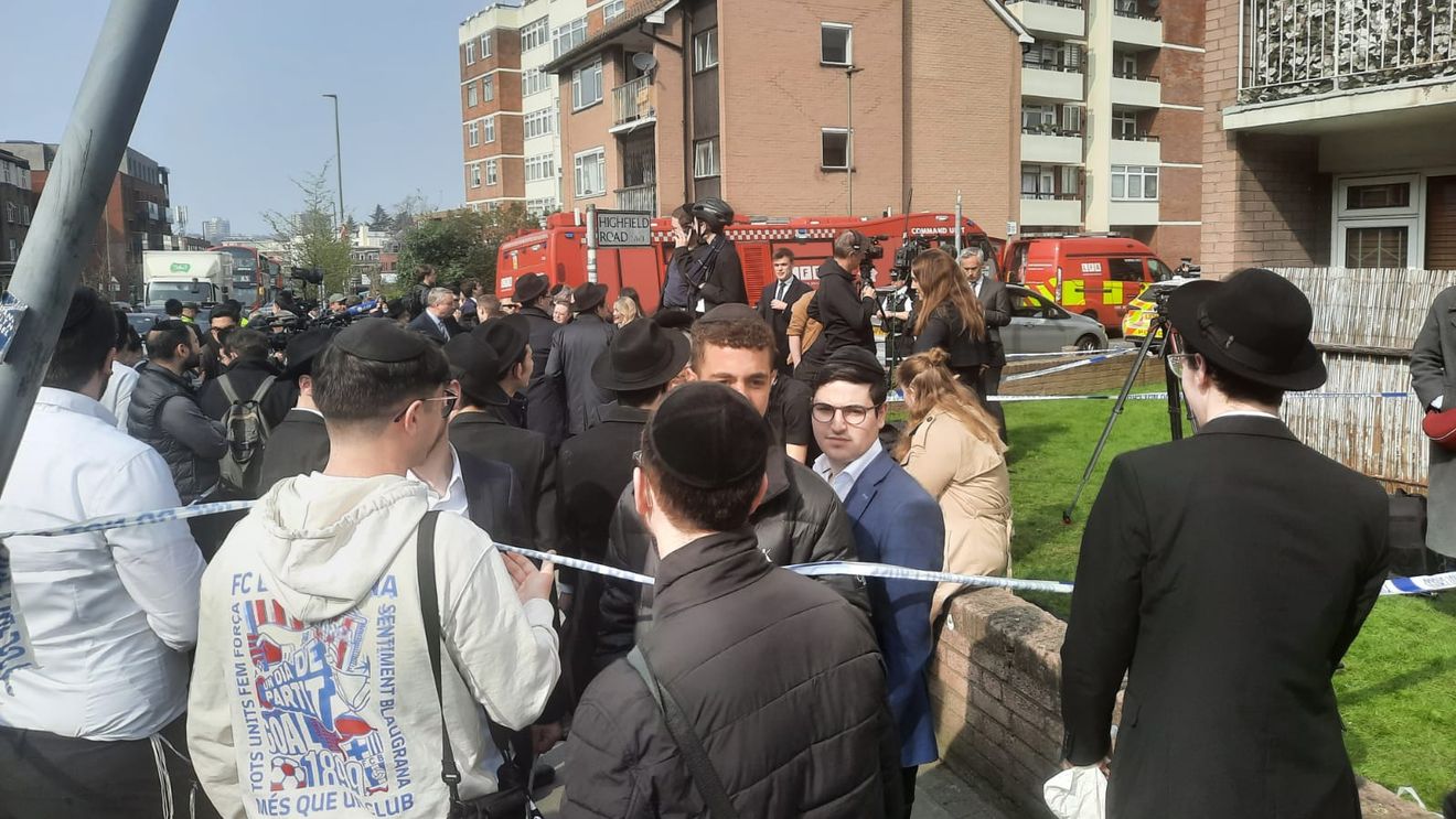 “Idioții utili” ai Iranului: Poliția Metropolitană care anchetează atacul antisemit al ambulanțelor incendiate verifică dacă atacul ar fi putut fi dirijat de la Teheran prin agenți recrutați online