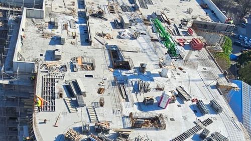 ISE: Constructorul spitalului ”Mama și copilul”, care a pierdut finanțarea PNRR, a dat în judecată Consiliul Județean Constanța pentru facturi restante de 8 milioane de euro