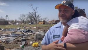 VIDEO SUA: Cel puţin 25 de morţi în urma tornadelor din statul american Mississippi / Daune devastatoare pentru locuitorii din zona afectată
