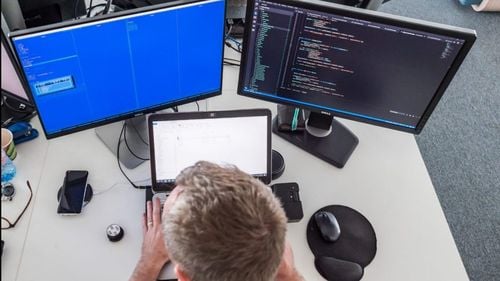 Lupta nevăzută de miliarde de euro pentru datele tale. Cum a devenit ransomware cea mai prolifică amenințare informatică a momentului (P)