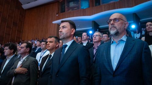 Cătălin Drulă, la Congresul USR: Este momentul în care dăm startul luptei pentru 2024 pentru înlocuirea PSD-ului adus la putere de Iohannis. Cerem un mandat pentru o strategie de mare forță în politica din România