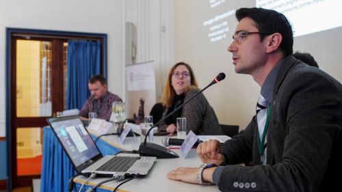 Deontologia este și rămâne disciplină obligatorie la FJSC – Antonio Momoc, directorul departamentului de Comunicare, în replică la scrisoarea către ARACIS