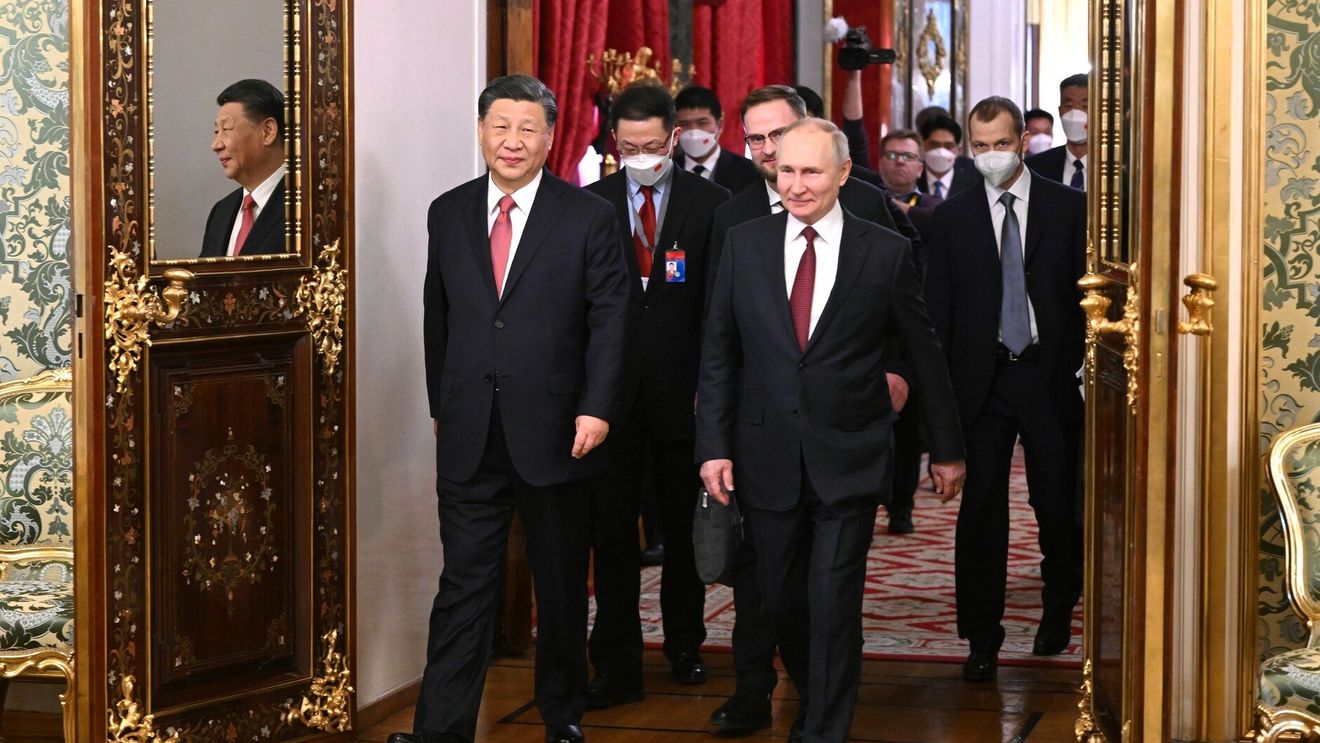 Antony Blinken: China nu furnizează Rusiei arme şi muniţii dar îi sprijină tehnic industria militară