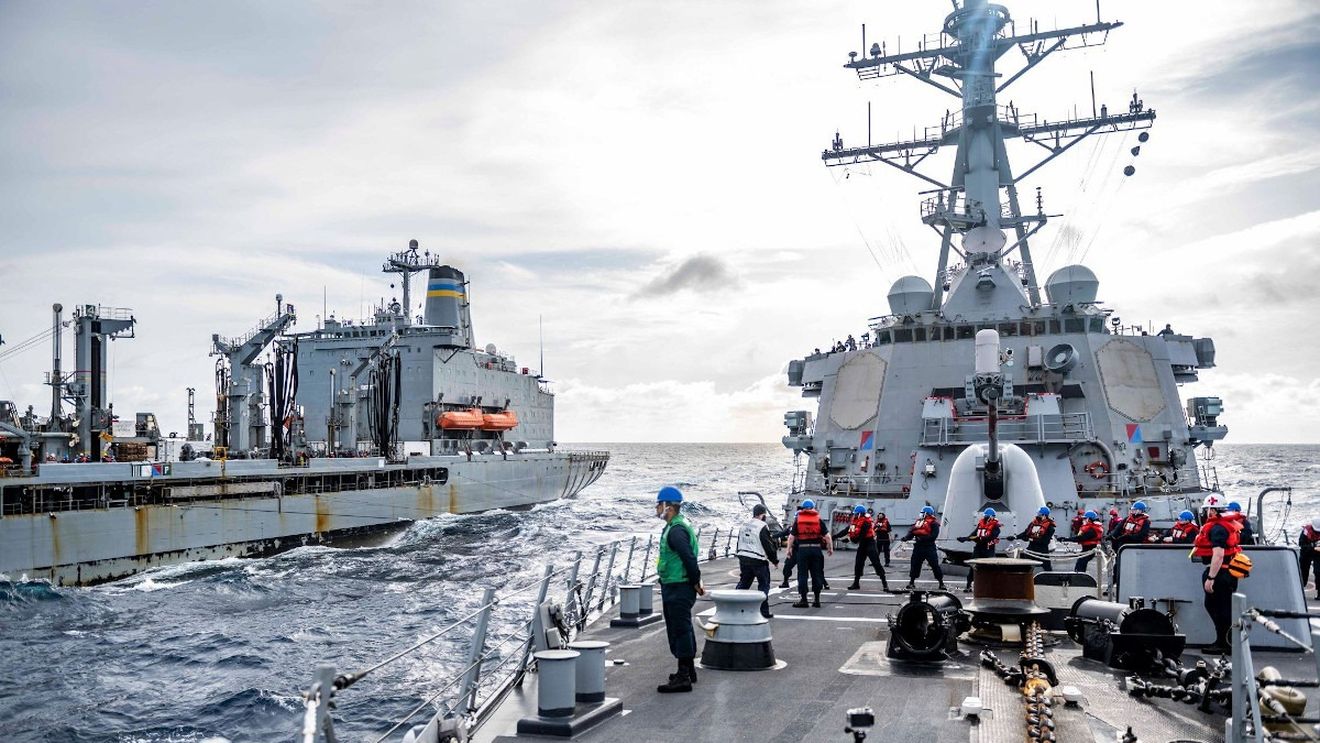Rusia "a amenințat să lovească" o navă americană în Marea Japoniei, pentru că i-a încălcat apele teritoriale. Statele Unite resping acuzațiile