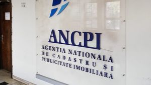 UPDATE Agenția Națională de Cadastru și Publicitate Imobiliară recunoaște după câteva ore că a fost  victima unui atac cibernetic / Inițial, instituția a transmis că e vorba de un „incident tehnic” / Toate sistemele informatice ale instituției, inclusiv adresele de e-mail ale instituției și aplicația de cadastru și carte funciară e-Terra, sunt nefuncționale
