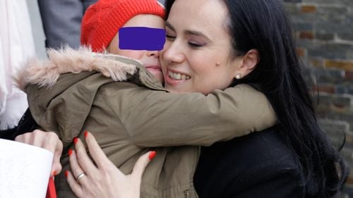 Copii din familii vulnerabile, folosiți pentru imaginea ministrului Muncii și Solidarității Sociale Simona Bucura-Oprescu
