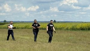 UPDATE O fată de 18 ani, ucisă în județul Bihor și abandonată pe un câmp / Suspectul, recidivistul Bóné Jozsef-Zsolt, a fost capturat