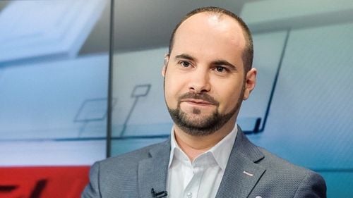 EXCLUSIV Cazul Silviu Mănăstire a ajuns la Consiliul Europei/ Care este răspunsul Guvernului României/ Fostul jurnalist și-a agresat iubita și victima a obținut ordin de protecție/ Faptele au fost dezvăluite de G4Media, iar politicianul PNL i-a amenințat pe jurnaliști