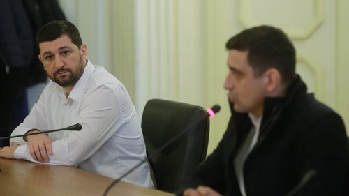 George Simion se leapădă de Ion Antonescu și pasează la Marius Lulea, cu care a început AUR: ”Conform legislației, este criminal de război (...) Toți românii îl consideră, scrie în legislație / Probabil vă referiți la Marius Lulea, care a scris o carte... întrebați-l pe el”
