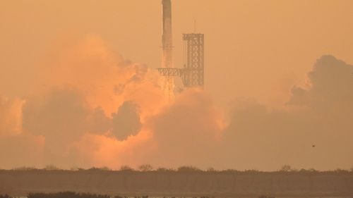 Musk anulează în ultimul moment lansarea rachetei Starship V3
