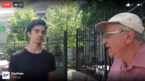 VIDEO BAC 2019 Subiectele la Matematică – discuție despre cerințele de la examen între elevii care au ieșit din probă și profesorul Adrian Troie