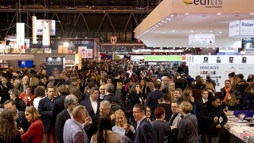 Târgul de carte de la Paris, anulat din nou din cauza pandemiei