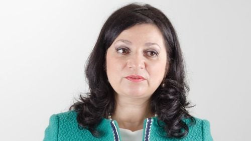 Istoria unei rute paralele de angajare în învățământ: Eu am scris articolul 253. Noi am gândit autonomia școlii de a-și selecta resursa umană, PSD a transformat-o în șpagă electorală forever – Oana Badea, fost secretar de stat