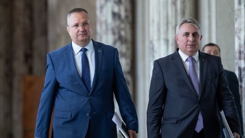 Aproape 4.000 de școli din România funcționează fără autorizație de securitate la incendiu, anunță ministrul Lucian Bode: "Ne confruntăm cu o problematică sensibilă reprezentată de securitatea la incendiu a clădirilor în care funcționează unitățile școlare"