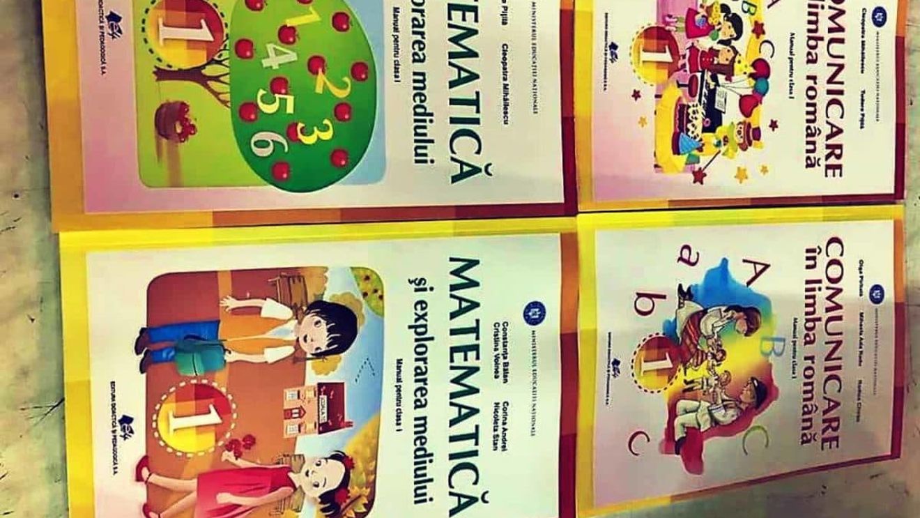 DOCUMENT Ministerul Educației obligă școlile să comande manuale pentru anul viitor, majoritatea tot de la Editura Didactică și Pedagogică. Asta deși a anunțat că va cumpăra noi manuale prin licitație