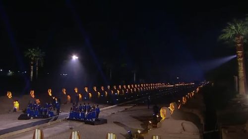 VIDEO A fost inaugurată în Egipt "Aleea sfincşilor", care duce la templul zeului Amon-Ra din Karnak / Sute de statui de animale mitologice se întind pe o alee lungă de 3 km