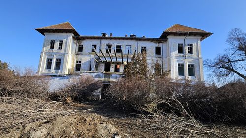 FOTO Conacul Costache Conachi din localitatea gălățeană Țigănești, locul unde a fost plănuită Unirea Principatelor, intră în proces de restaurare