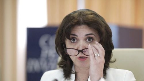 Ministrul Educației insistă că dezastrul arătat de PISA 2018 e doar în școlile care au susținut testarea și anunță analize în acele școli: Nu aș generaliza, nu aș spune că este o problemă chiar peste tot