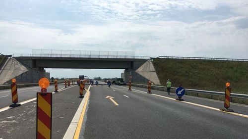Restricții de viteză și de circulație pe autostrada Timișoara-Lugoj timp de 2 luni. Circa 26 de kilometri din autostradă intră în reparații