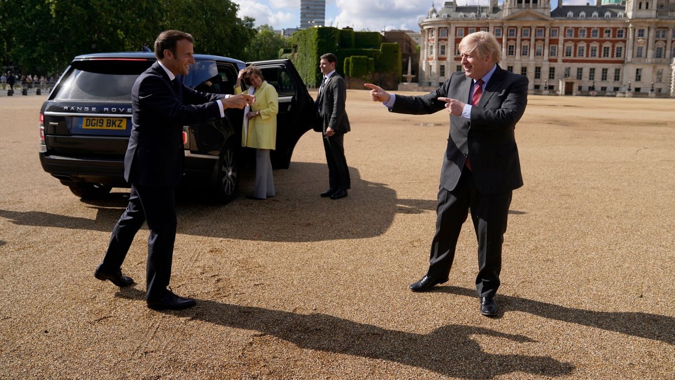 Discuţiile pentru o întâlnire Macron-Johnson ”cât mai curând posibilă” sunt în desfăşurare, potrivit unei surse guvernamentale britanice