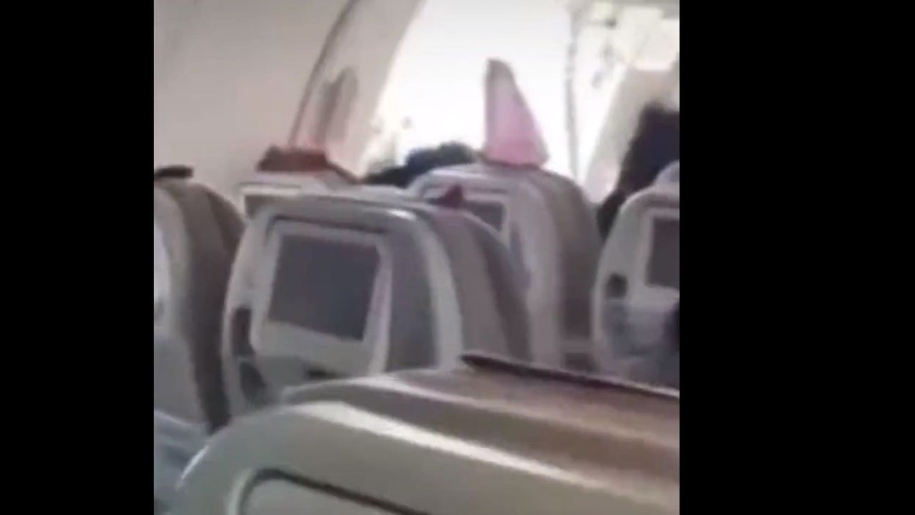 Coreea de Sud: un pasager a deschis ușa avionului în plină fază de aterizare