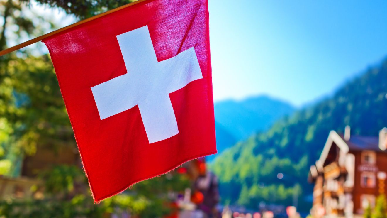 Proteste în orașul elvețian Lausanne după moartea unui tânăr într-un accident rutier în timp ce era urmărit de poliţie