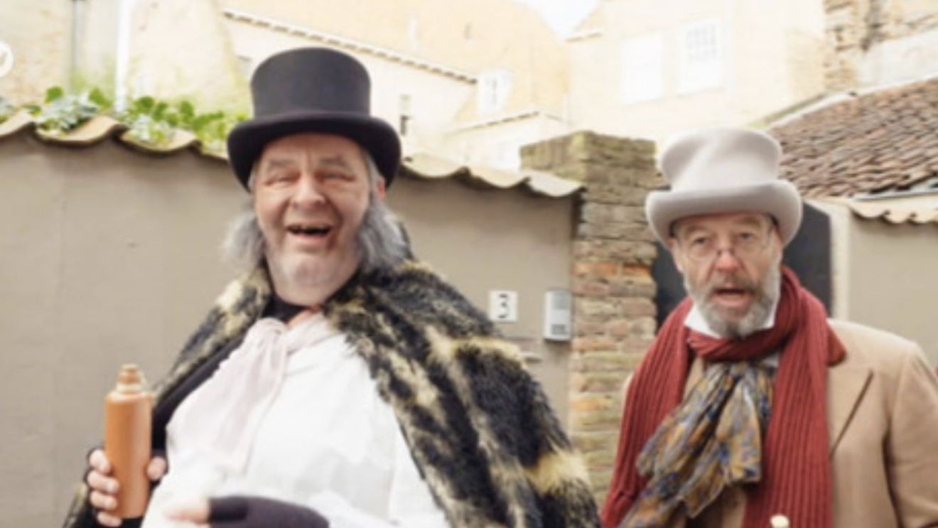 VIDEO Prin lumea poveştilor lui Charles Dickens: Orășelul din Olanda care readuce la viață personajele scriitorului britanic