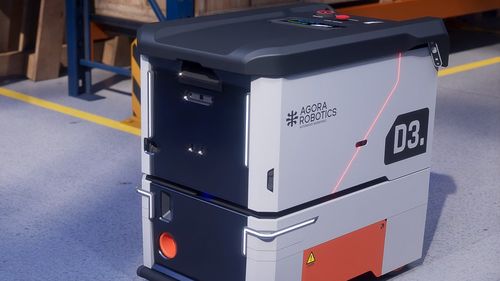 Sweep, primul robot industrial de curăţat pardoseli, dezvoltat şi produs în România, a fost lansat miercuri / Director de companie: Interesul este foarte mare, nu avem oameni