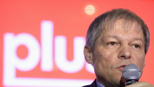 Cioloș anunță că Alianța USR PLUS va avea candidați în tandem pentru președinție și premier: ”Obiectivul principal e să asigurăm o majoritate parlamentară în 2020, de asta am intrat în politică”