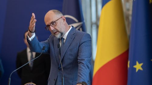 Kelemen Hunor candidează pentru un nou mandat la şefia UDMR: ”Doresc să îmi aduc contribuţia, în continuare, la dezvoltarea comunităţii noastre şi a întregii societăţi din România” / Este lider al UDMR de 12 ani