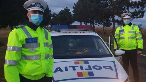 Amendă record de peste 20 de mii de lei și permisul suspendat până în 2024, după ce un șofer din Suceava a fugit de polițiști și a comis 16 încălcări ale Codului rutier