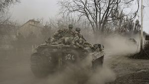 LIVE Ziua 415 de război. Ucraina „va testa şi utiliza” toate armele neinterzise pentru eliberarea Crimeii, avertizează Kievul / Bombardamentele intense forțează „retrageri ordonate” ale ucrainenilor din Bahmut. Rusia și-a redinamizat atacurile – UK /  Grupul de mercenari Wagner, inclus pe lista de sancțiuni a UE