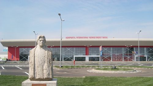 Șase noi curse în străinătate lansate de pe Aeroportul Bacău/ Blue Air mai lansează doua curse de pe aeroportul București către Munchen și din Iași către Verona