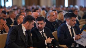 Marius Lulea anunță că USR a votat alături de AUR, SOS și POT pentru validarea candidaturii pro-rusului Georgescu / Lulea spune că AUR nu va avea candidat la alegerile prezidențiale din 4 mai