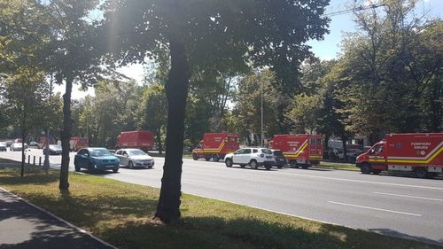 Explozie la o fabrică din cartierul bucureștean Militari. O femeie a murit