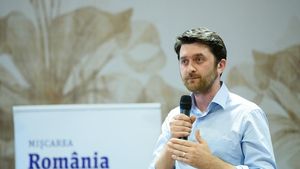 Liviu Iolu, candidatul PLUS la primăria Iașilor: ”Adopția” lui Chirica arată că PNL înghite orice broasă râioasă care-i promite voturi