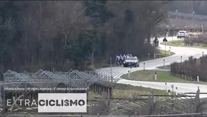 Episod șocant în ciclism: Echipă din Italia, ținta focurilor de armă în timpul unui antrenament