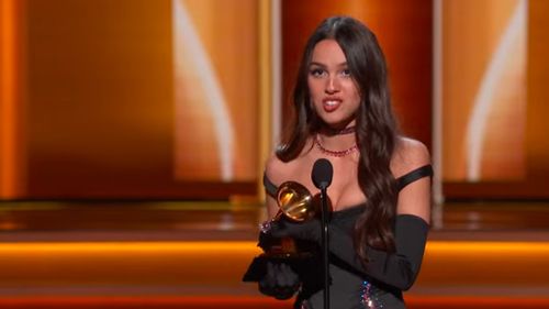 Grammy 2022: Grupul Silk Sonic, Olivia Rodrigo și Jon Batiste, printre marii câștigători/ Lista completă a premiilor