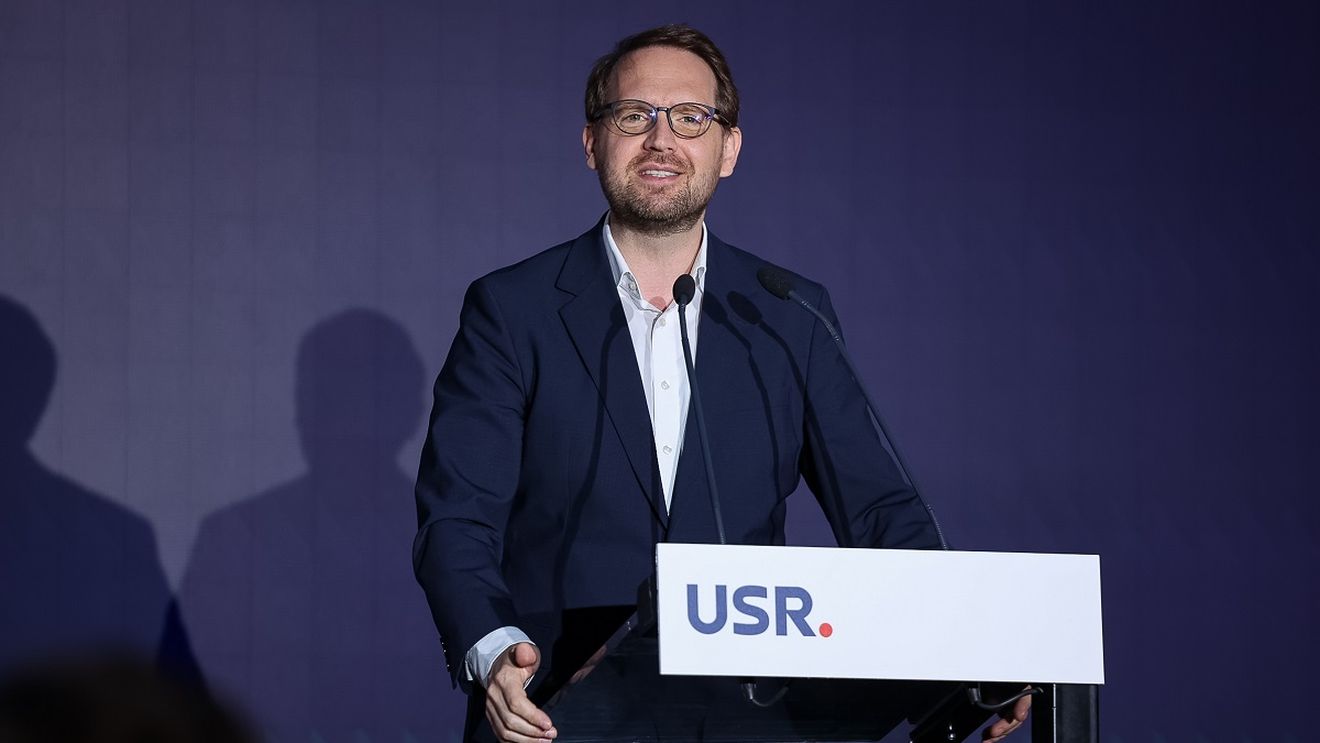 Președintele USR: Discuţia despre reforma în administraţia locală s-a transformat, din păcate, în ultimele săptămâni, într-un mic târg despre dacă dăm afară 10-15%