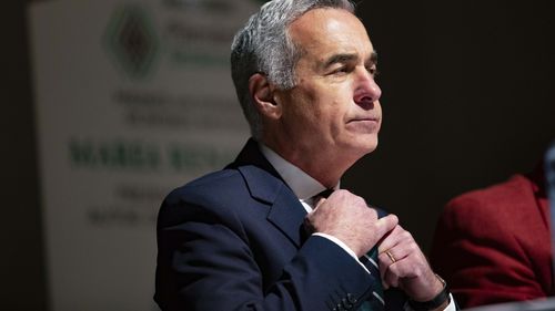 Candidatul pro-rus Călin Georgescu cere ca BEC și AEP să încalce decizia Curții Constituționale: „Chiar dacă decizia e obligatorie, nu există nicio sancțiune pentru nepunerea ei în aplicare. Cerem membrilor AEP și BEC să nu oprească procesul de votare”