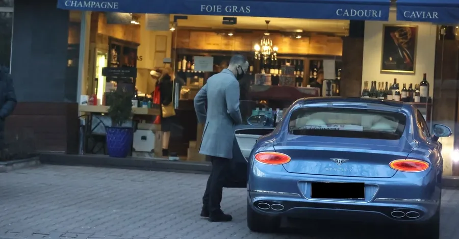 masini lux iulian dumitrescu, bentley, lamborghini urus