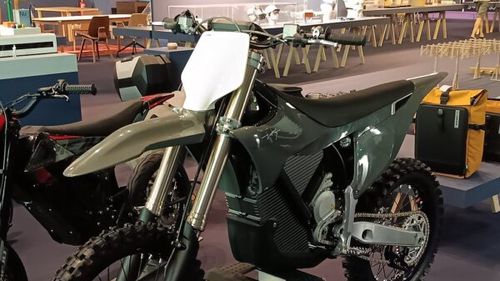 Cum tehnologia Stark Future transformă motocicletele electrice în arme silențioase pentru armată
