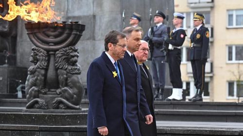 Președinții Poloniei, Israelului și Germaniei au participat la comemorarea a 80 de ani de la debutul Revoltei Ghetoului din Varșovia, trecând peste divergențe dintre țările lor