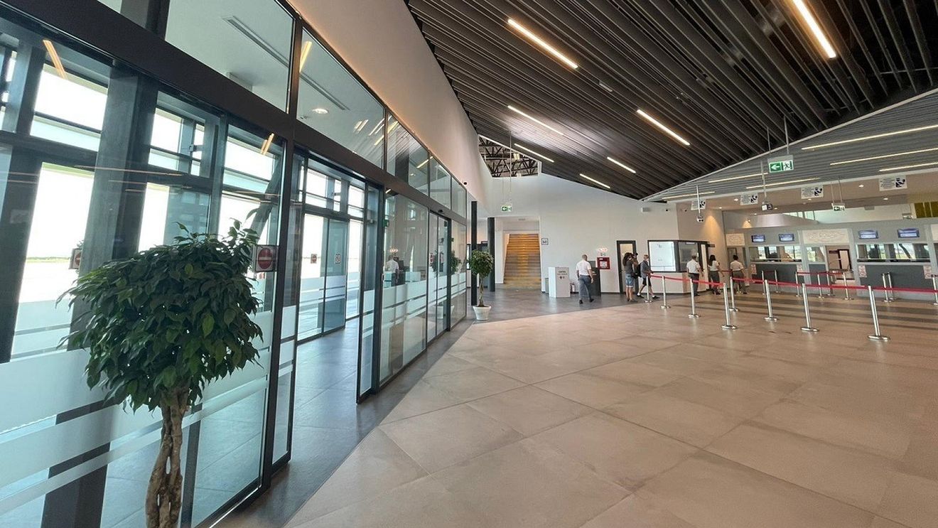 Noul terminal al Aeroportului din Timișoara, inaugurat odată cu aderarea la Schengen aerian / Investiție de 184 de milioane de lei, bani europeni
