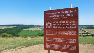 Un nou obiectiv turistic în Timiș: fortificația și punctul arheologic de la Herneacova vor putea fi vizitate / Herneacova sau „Cetatea turcească”, a fost cercetată pentru prima dată în 1971