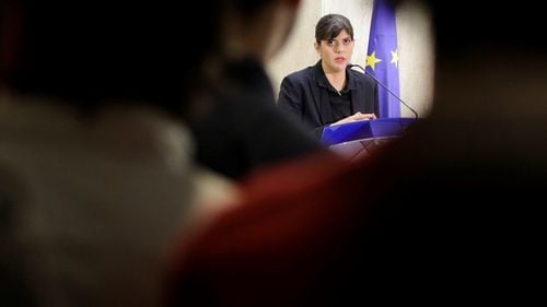 Influent ziar elvețian: Insolenţa cu care a încercat guvernul de la Bucureşti să o pună la punct pe Kövesi a fost chiar benefică pentru candidatura sa la șefia Parchetului European