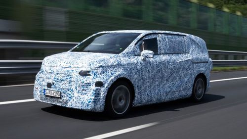 Noul Mercedes VLE, testat pe 1.090 de km cu doar două opriri pentru încărcare