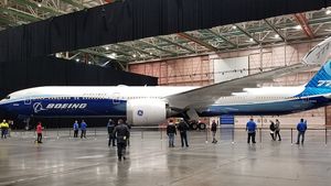 Boeing va reduce 17.000 de locuri de muncă şi va amâna livrarea primului său avion 777X, deoarece greva îi afectează finanţele