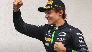 Planul de rezervă al Mercedes în cazul în care înlocuitorul lui Lewis Hamilton va da greș