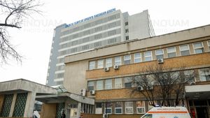 UPDATE Doi medici de la Spitalul „Bagdasar-Arseni”, acuzaţi de ucidere din culpă, au fost reţinuţi / Nu ar fi evaluat corespunzător un pacient cu arsuri şi nu ar fi aplicat tratamentele necesare / Ulterior, unul dintre ei ar fi trecut date nereale în fişa pacientului